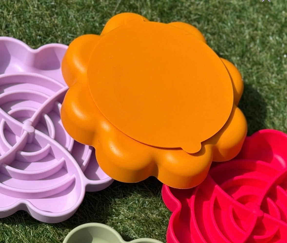 Spiral Bloom slow feeder dog enrichment bowl – view 3