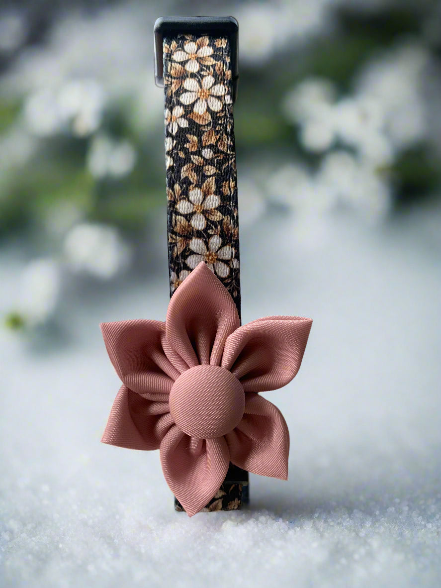 Black Isle Blossom black floral dog collar – view 7