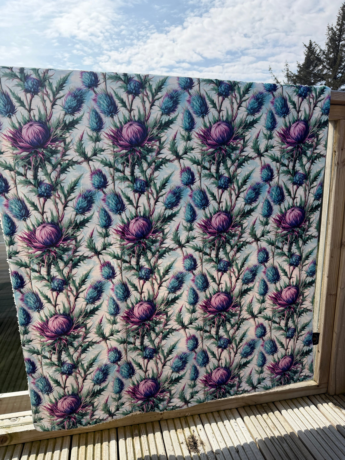 Bonnie Thistle velour and fleece pet blanket – view 4